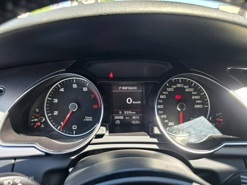 Audi A5 8T 10