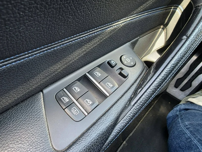 BMW Seria 5 G30 530 11