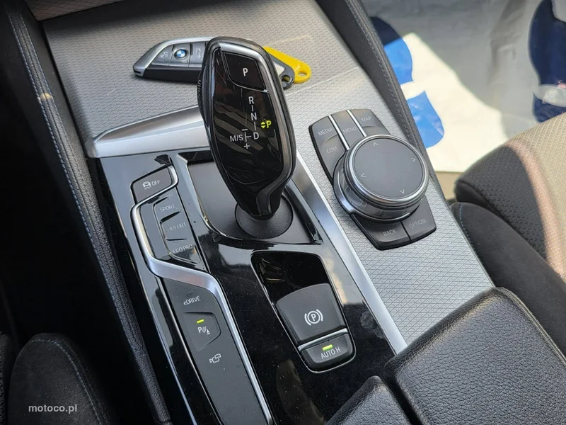 BMW Seria 5 G30 530 23