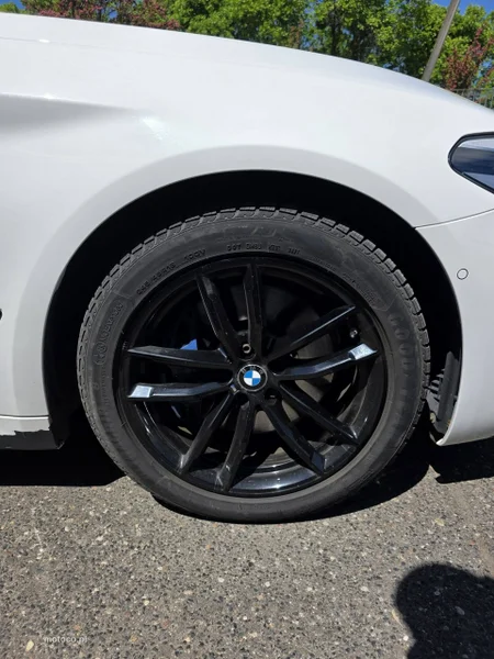 BMW Seria 5 G30 530 32