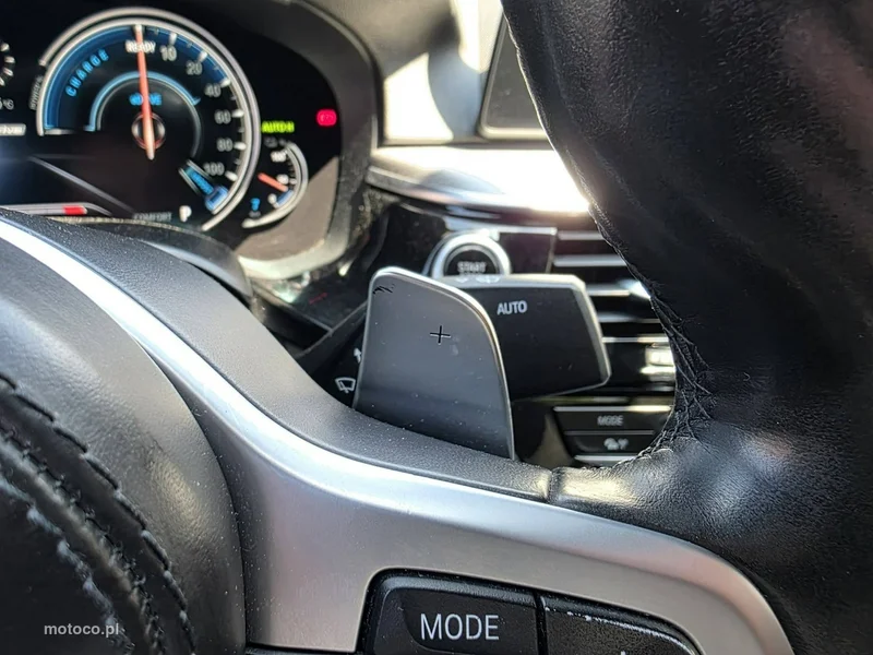 BMW Seria 5 G30 530 15