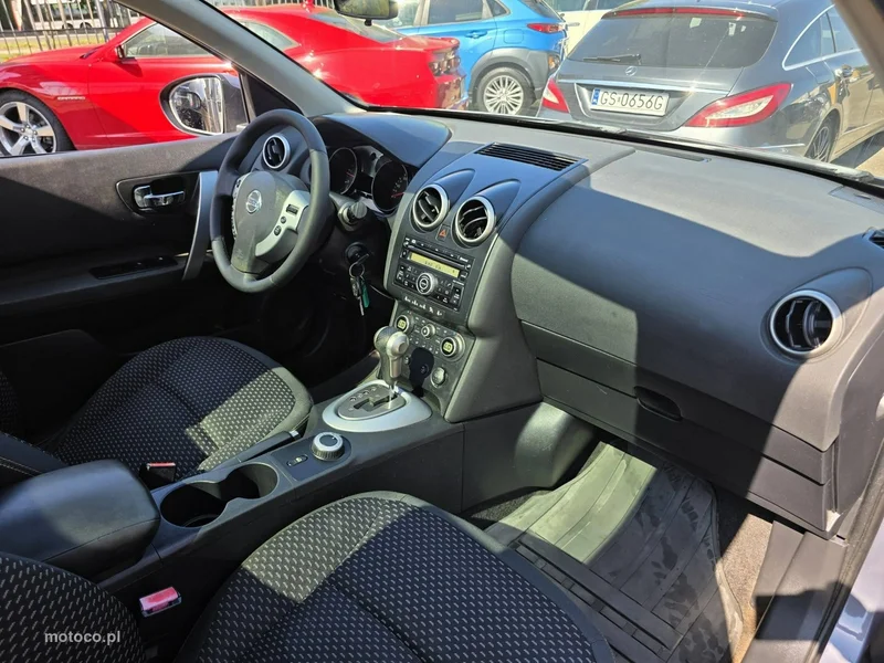 Nissan Qashqai 22