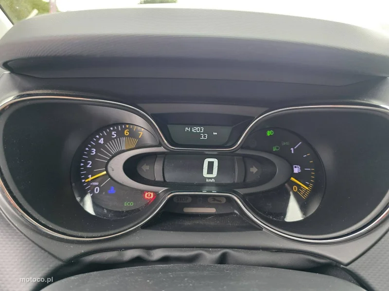 Renault Captur I 11