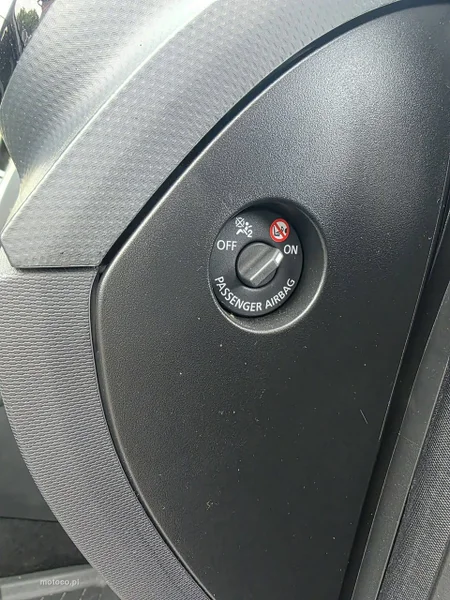Renault Captur I 23