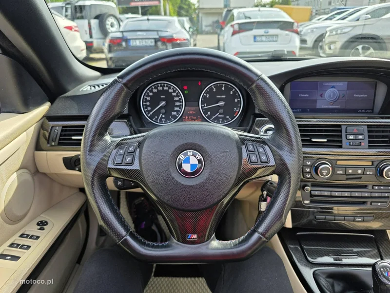 BMW Seria 3 E90 320 15