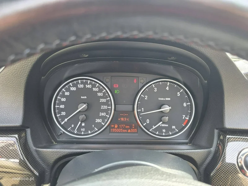 BMW Seria 3 E90 320 16