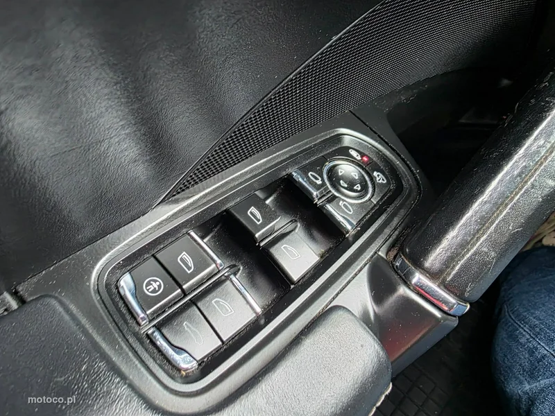 Porsche Cayenne 92A 11