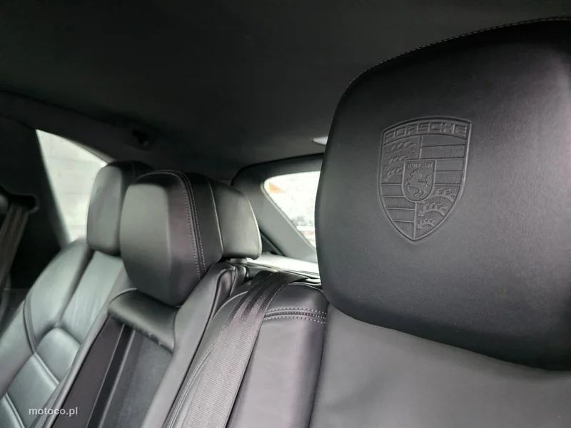 Porsche Cayenne 92A 31