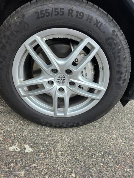 Porsche Cayenne 92A 34
