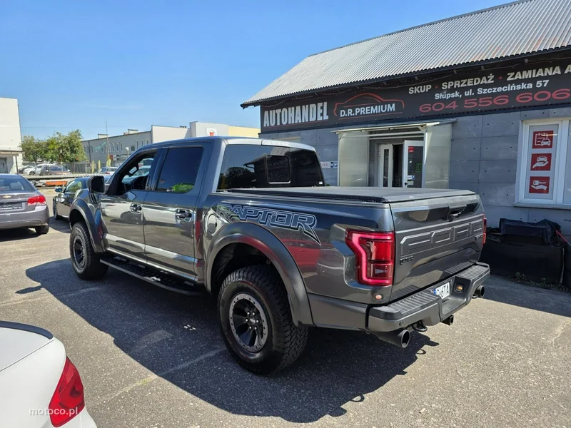 Ford F150 4