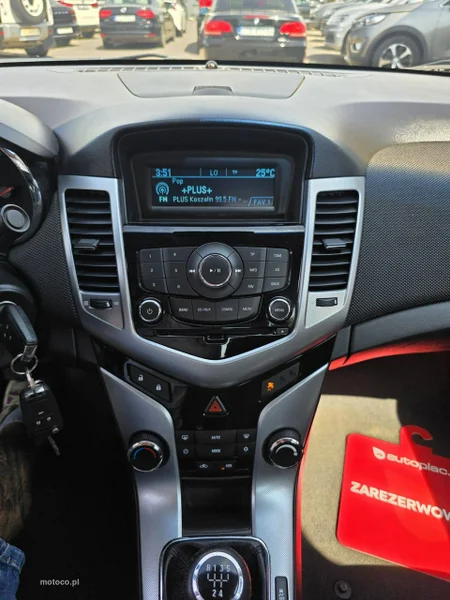 Chevrolet Cruze 15