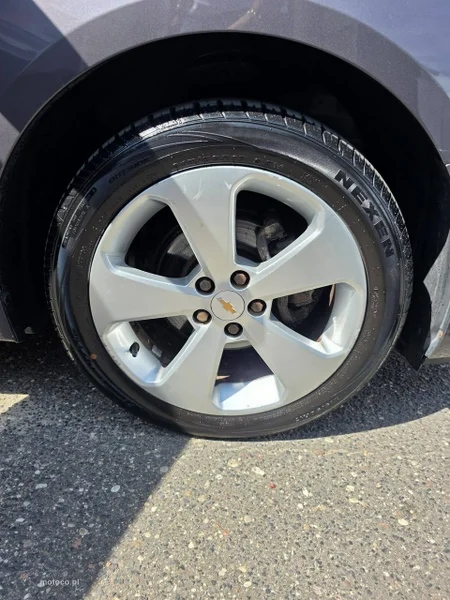 Chevrolet Cruze 25