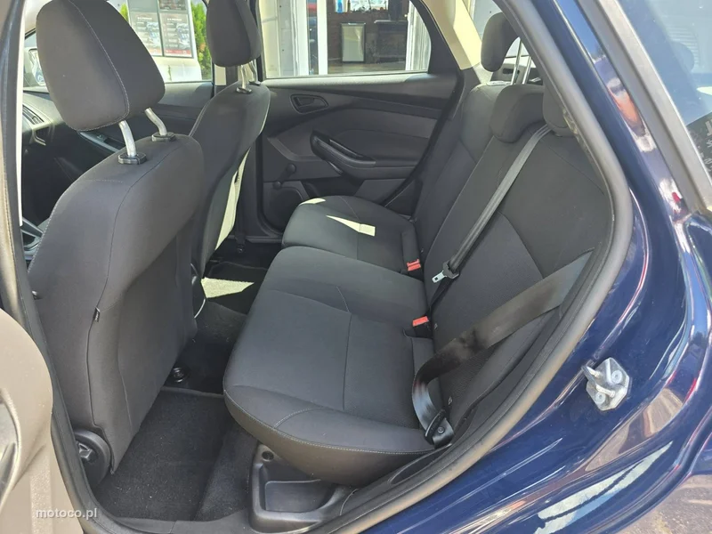 Ford Focus III 24