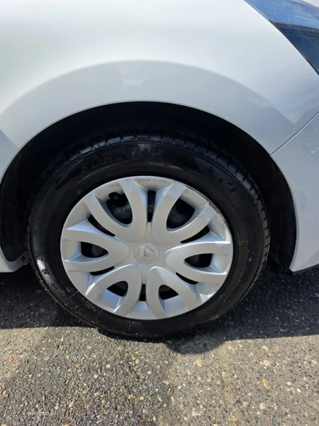 Renault Clio IV 32