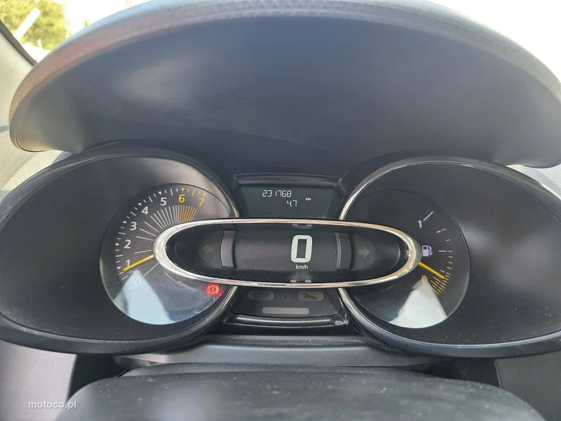 Renault Clio IV 9