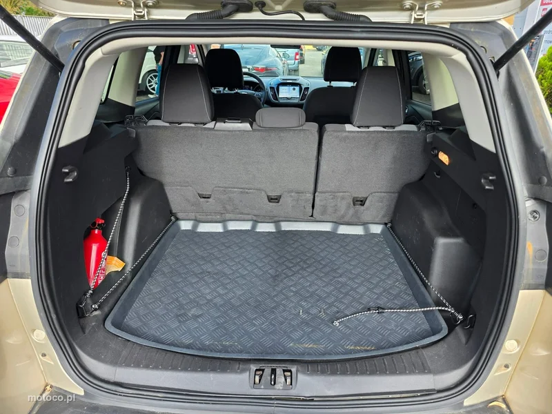 Ford Escape 35