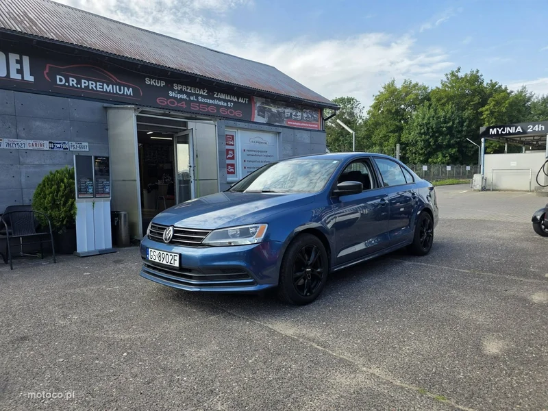 Volkswagen Jetta VI 3