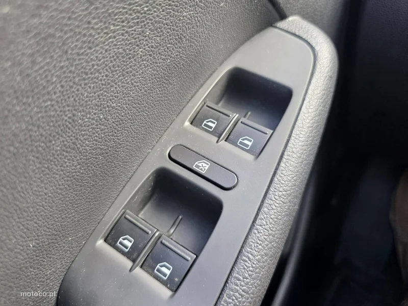 Volkswagen Jetta VI 10