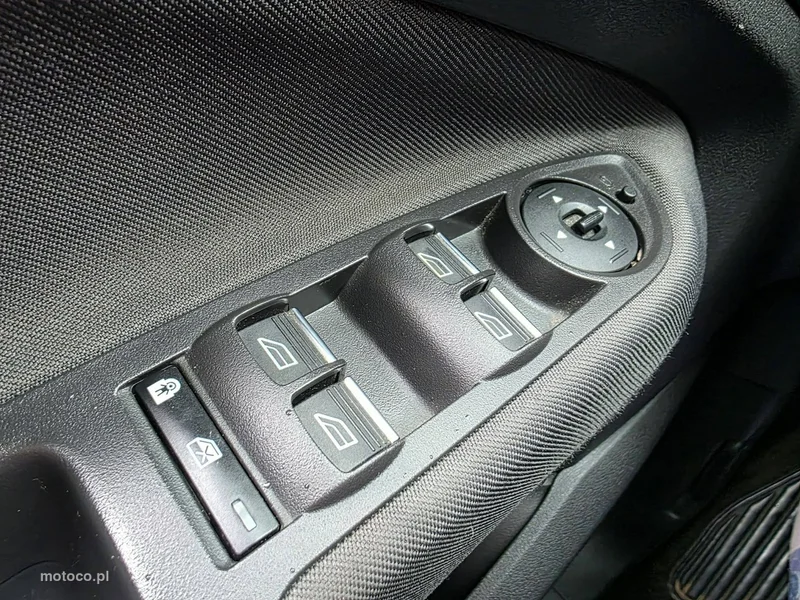 Ford Grand C-Max 11