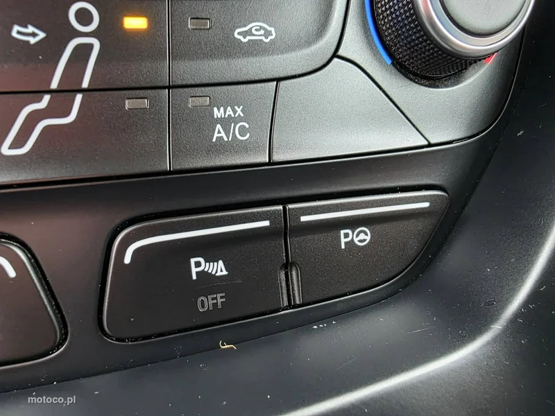 Ford Grand C-Max 29