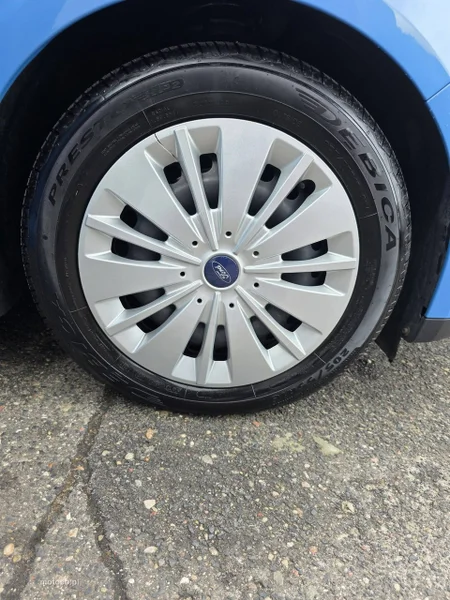 Ford Grand C-Max 38