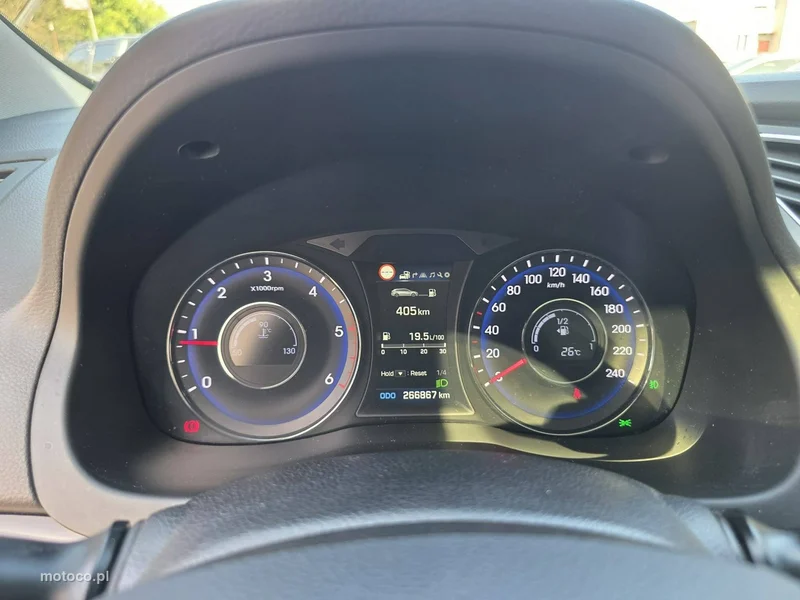 Hyundai i40 11