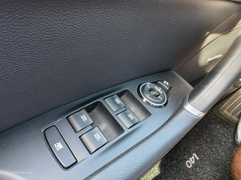 Hyundai i40 13
