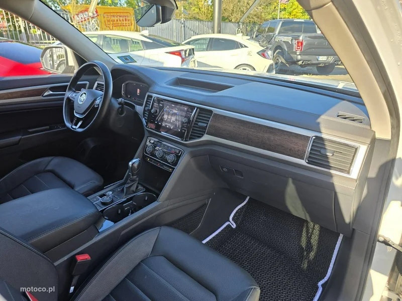 Volkswagen Atlas 42