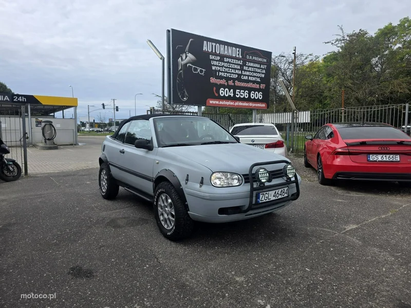 Volkswagen Golf Cabrio 2