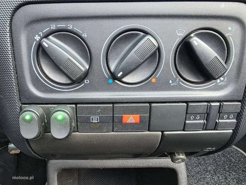 Volkswagen Golf Cabrio 21