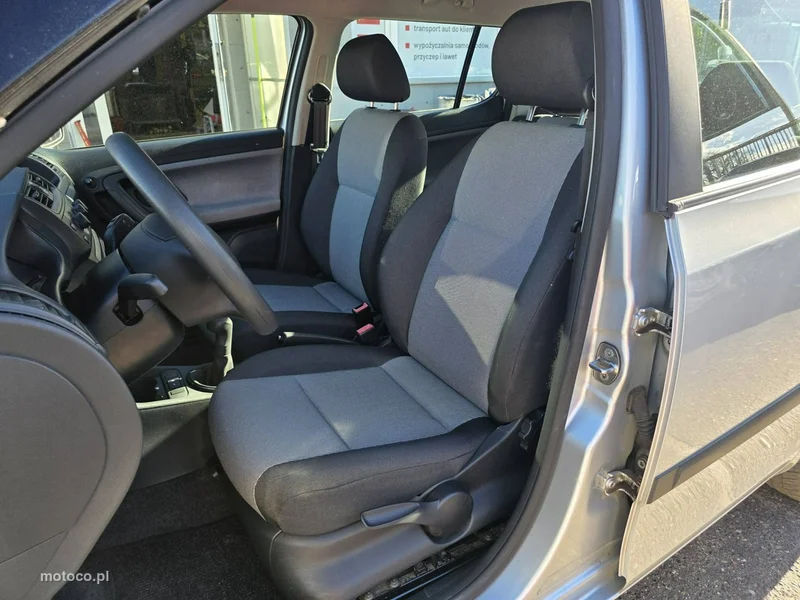 Skoda Fabia II 6