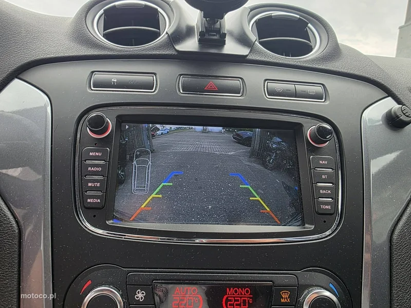 Ford Mondeo IV 18