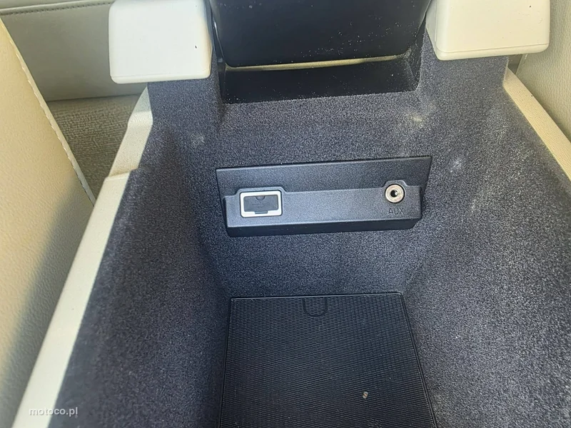 Volvo XC 70 24