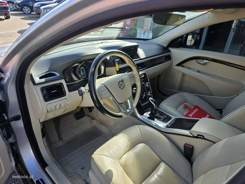 Volvo XC 70 7