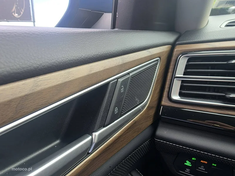 Volkswagen Atlas 16