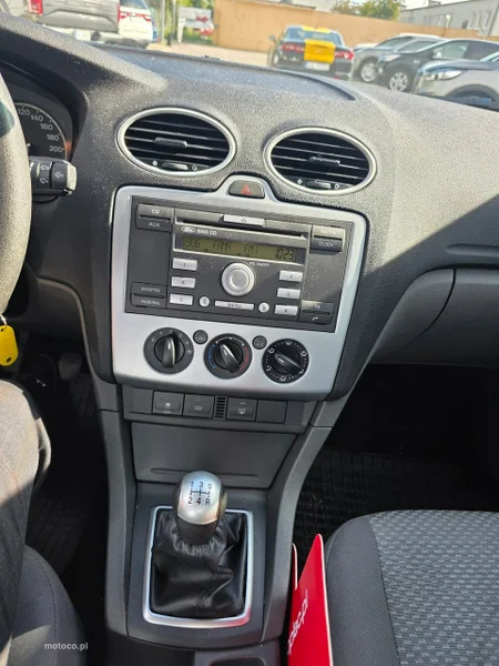 Ford Focus II 14