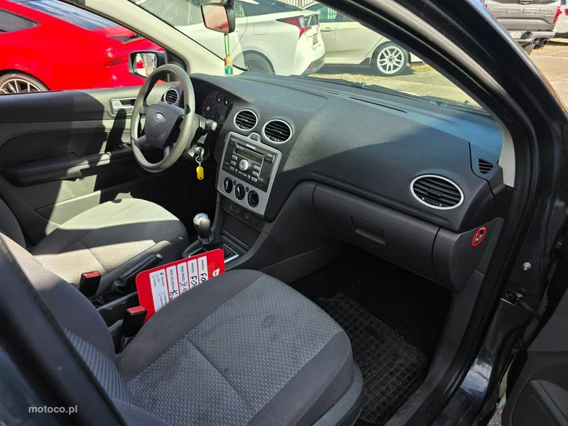 Ford Focus II 20