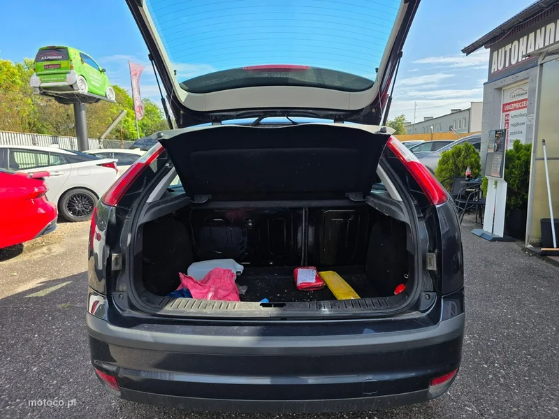 Ford Focus II 23