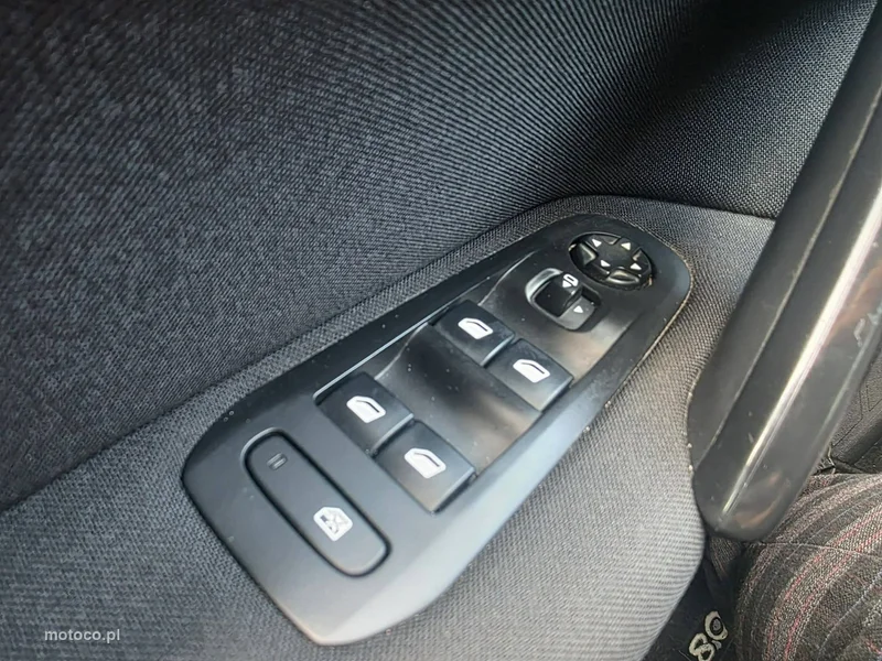 Peugeot 308 SW 11