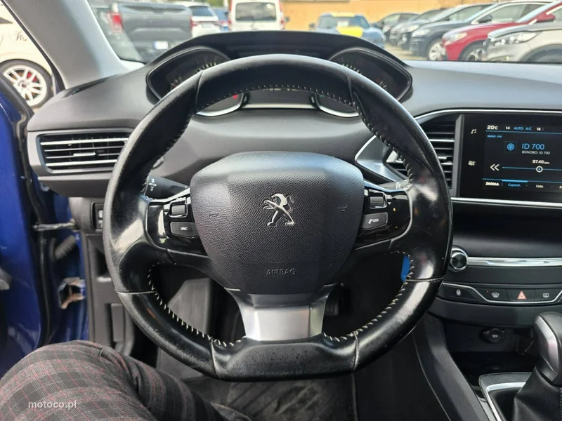 Peugeot 308 SW 8