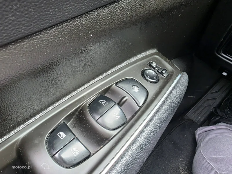 Renault Koleos 12