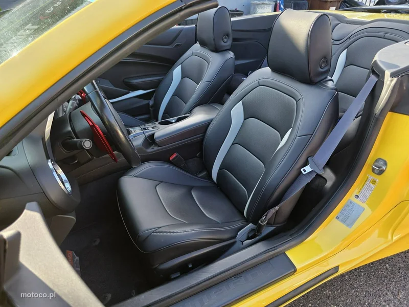 Chevrolet Camaro 12