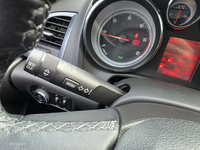 Opel Astra J 14