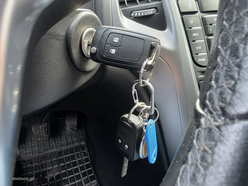 Opel Astra J 17