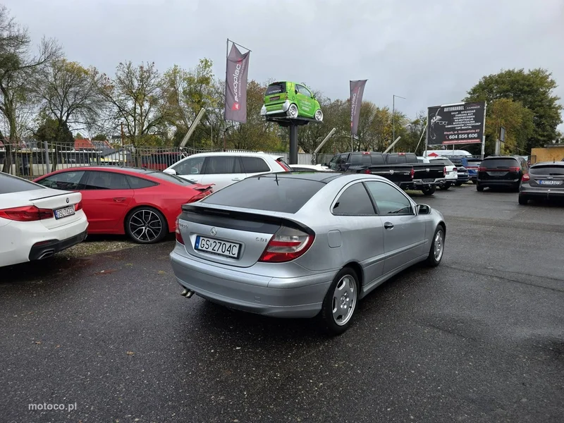 Mercedes-Benz Klasa C W203 C 200 5