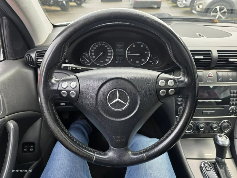 Mercedes-Benz Klasa C W203 C 200 9