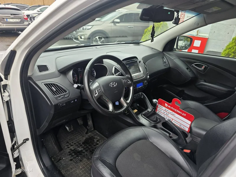 Hyundai ix35 8