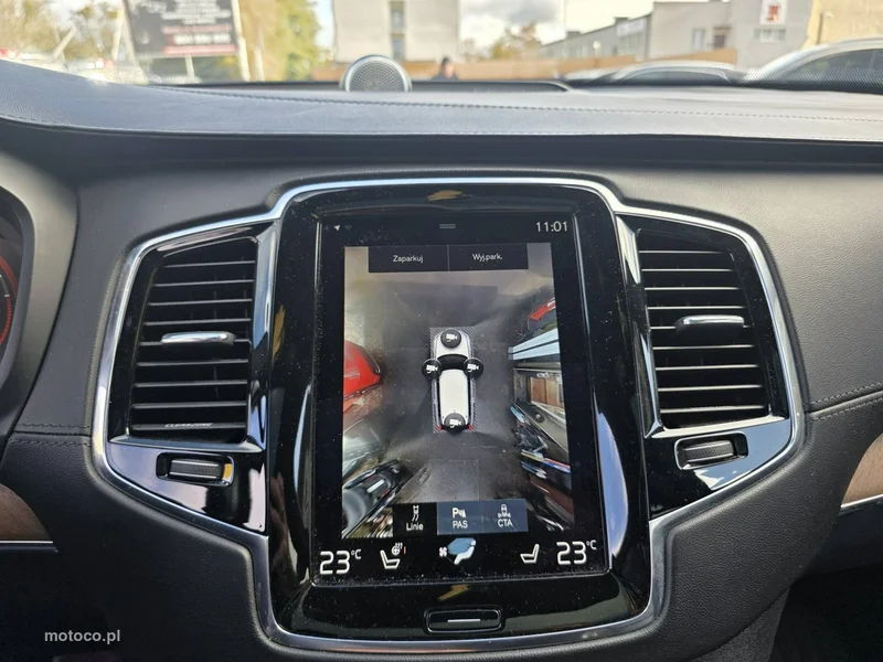 Volvo XC 90 19