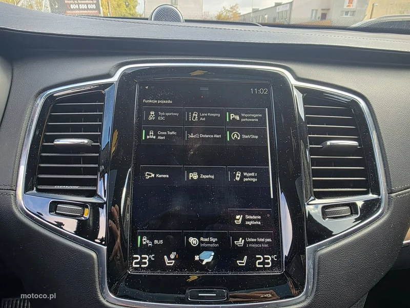 Volvo XC 90 23