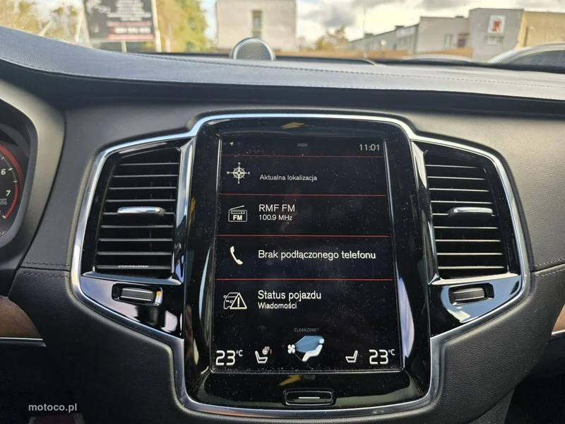 Volvo XC 90 24